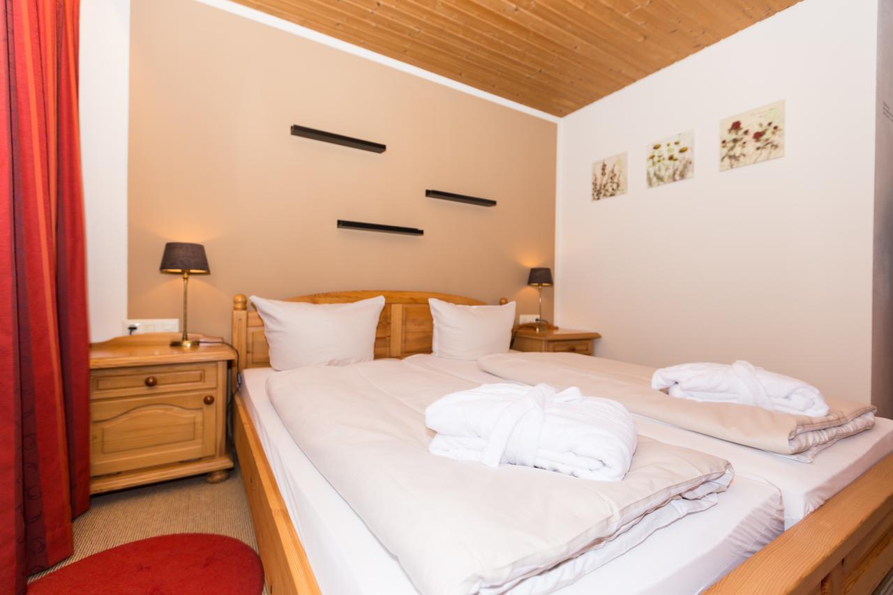 Deva Hotel Kaiserblick Reit im Winkl Eksteriør billede